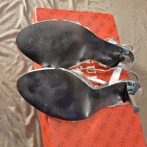 Guess by Marciano heels - Picture 2 of 3